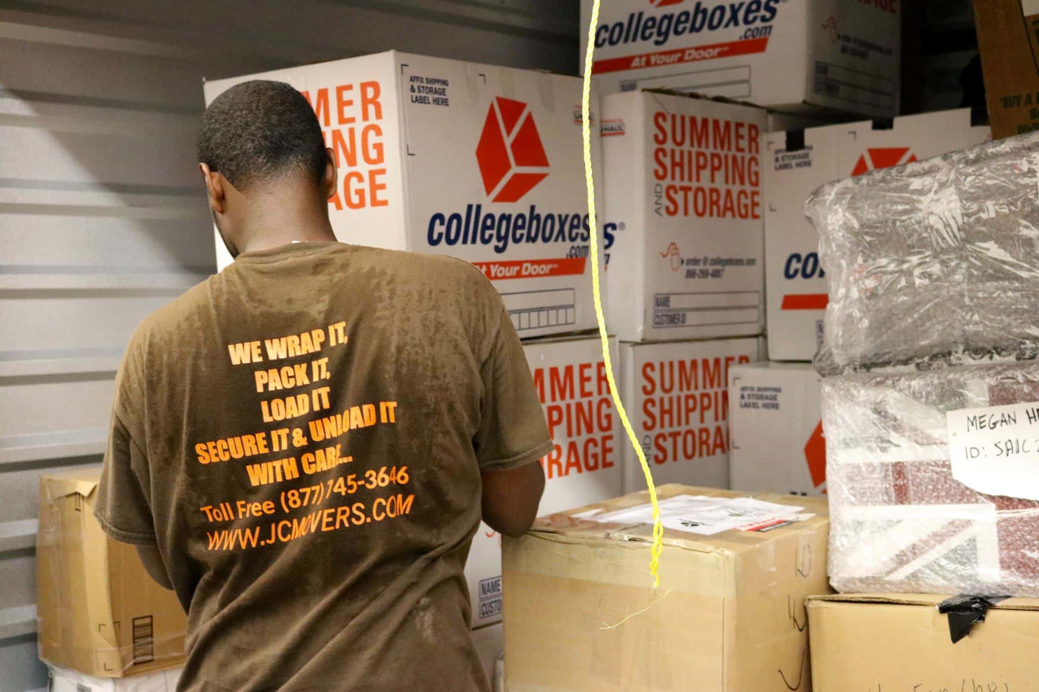 Furniture Movers Serving Wheaton, IL